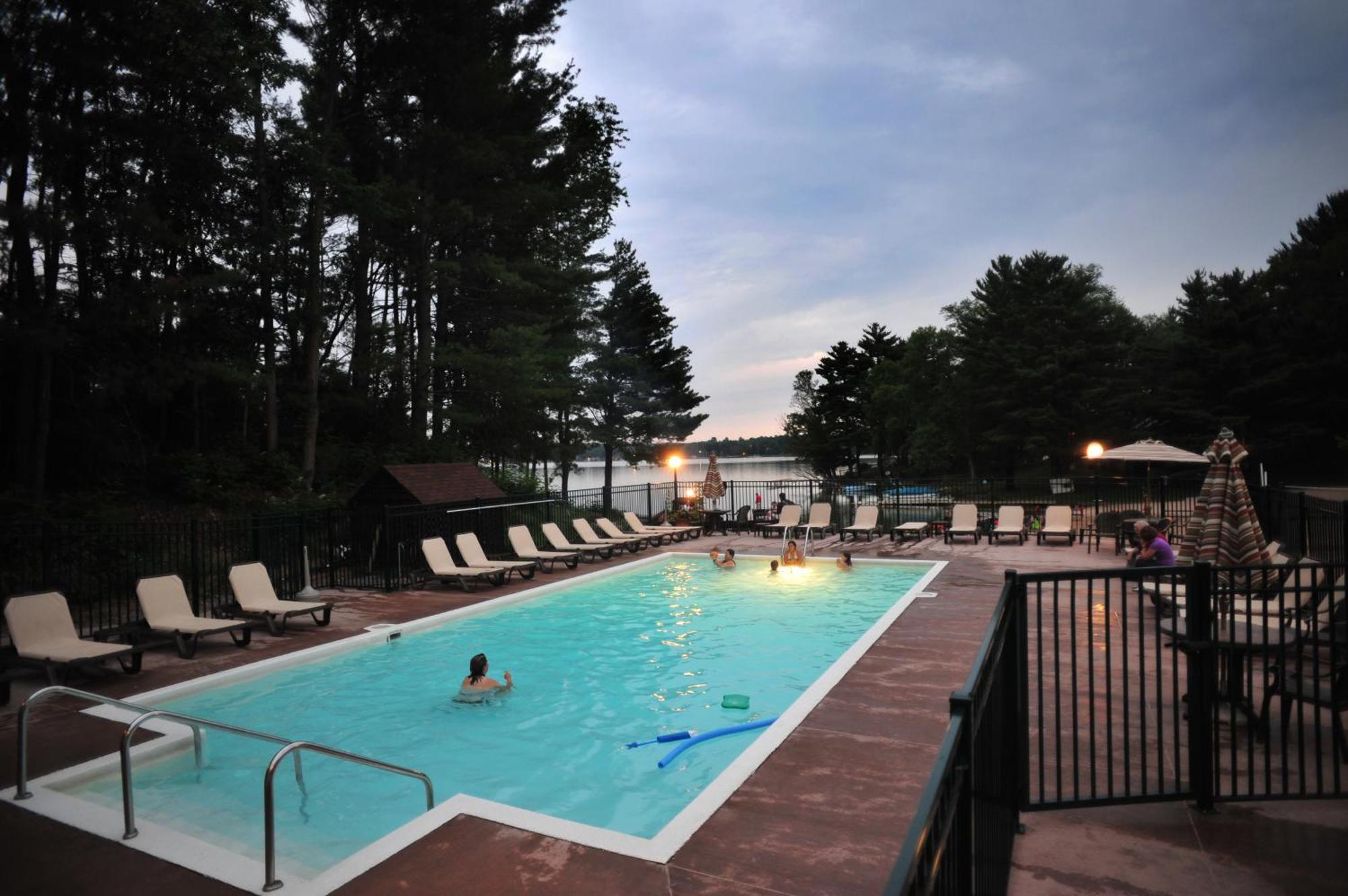 Bakers Sunset Bay Resort Lake Delton Dış mekan fotoğraf